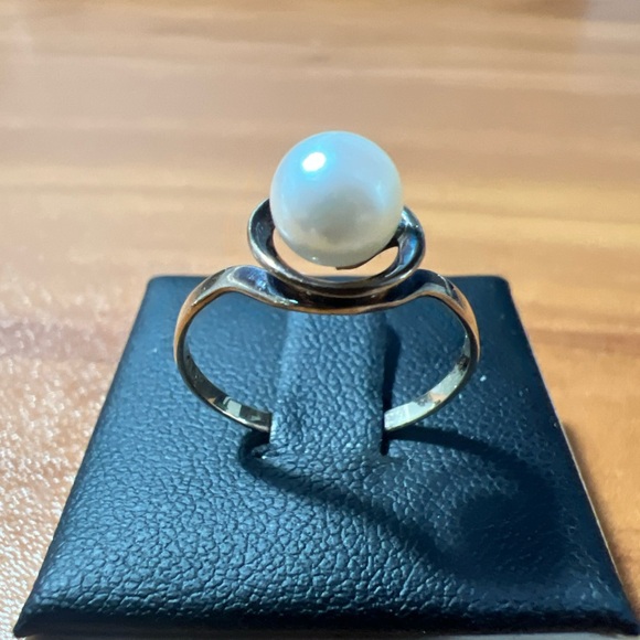 Vintage 14k Yellow Gold Modernist Cultured Solitaire Pearl Ring Size 6.75